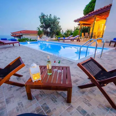 Vista Villa